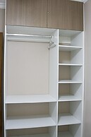 Apto 22E ar condicionado e ventilador, 2 quartos, churrasqueira, eleva