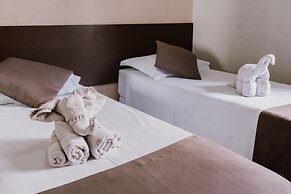 Alzira Granada Hotel