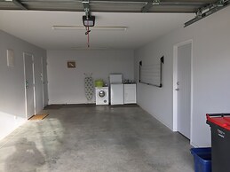 Mackenzie Apartments & Suites