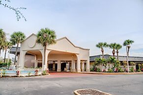 Super 8 by Wyndham St. Petersburg