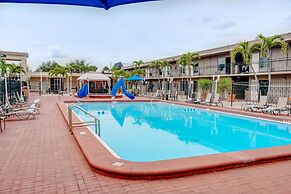 Super 8 by Wyndham St. Petersburg