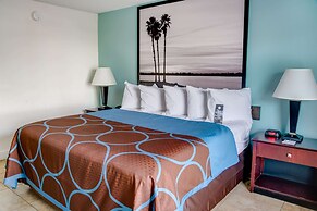 Super 8 by Wyndham St. Petersburg