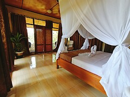 Tangkoko Sanctuary Villa & Spa