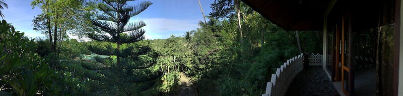 Tangkoko Sanctuary Villa & Spa