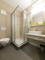 Smart Motel
