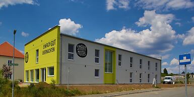 Smart Motel