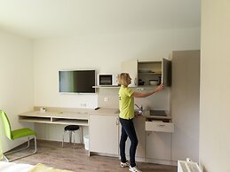 Smart Motel