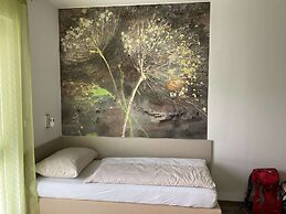 Smart Motel