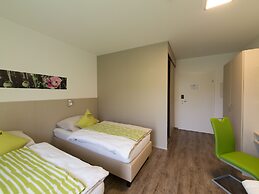 Smart Motel