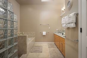 Kohala Coast Vacation Rental by OUTRIGGER