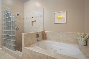 Kohala Coast Vacation Rental by OUTRIGGER