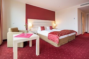 Aspire AcarA Oldenburg, Trademark Collection by Wyndham