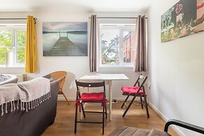 Charming Cosy Coach House in Fishponds, Bristol