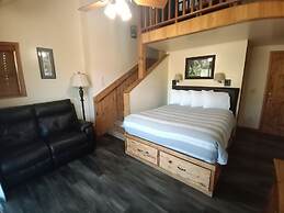 Yellowstone Riverside Cottages