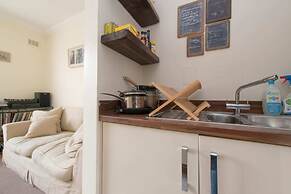 Unique and Cozy 1 Bed Flat in Dalston