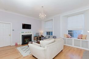 Beautifully Modernised New Town Home