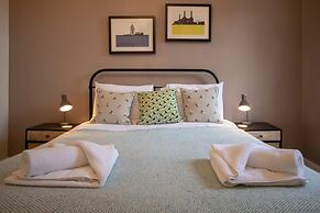 Beautifully Modernised New Town Home