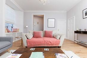 Beautifully Modernised New Town Home