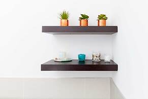 Beautifully Modernised New Town Home