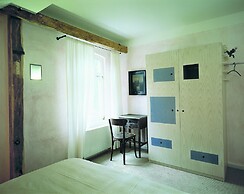 Seehotel am Neuklostersee