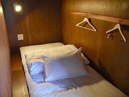 Guesthouse Hitoyado - Hostel