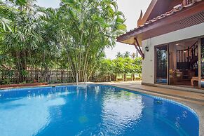 Unique Thai Style 4BR Pool Villa Nikkie