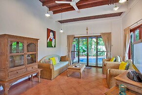 Unique Thai Style 4BR Pool Villa Nikkie