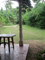 Dhanushka Guest House