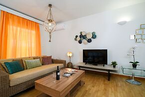 A Diamont of 140 m2 Apt