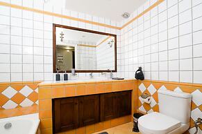 A Diamont of 140 m2 Apt