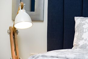 A Diamont of 140 m2 Apt