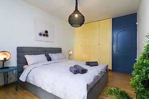 A Diamont of 140 m2 Apt