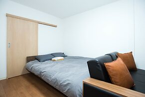 YUYU House - Imazado Anywhere Door