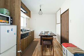 YUYU House - Imazado Anywhere Door