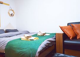 YUYU House - Imazado Anywhere Door