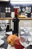 A Gift in the Heart of Monastiraki B