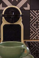 A Gift in the Heart of Monastiraki B