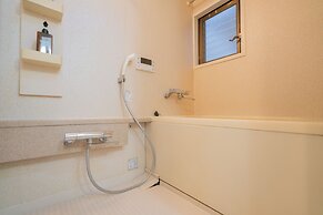 YUYU House - Kohama Mei