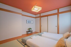 YUYU House - Kohama Mei