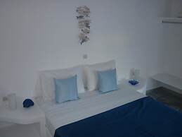 Nikoleta Kolympithres Paros