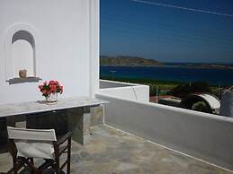 Nikoleta Kolympithres Paros