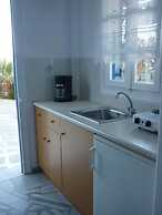 Nikoleta Kolympithres Paros