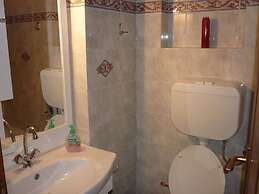 Nikoleta Kolympithres Paros