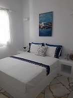 Nikoleta Kolympithres Paros