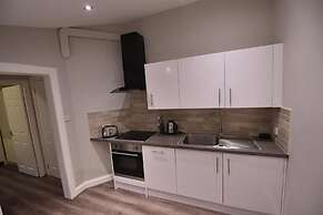 First - Slateford House Apartment