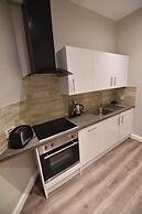 First - Slateford House Apartment