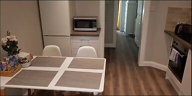 First - Slateford House Apartment