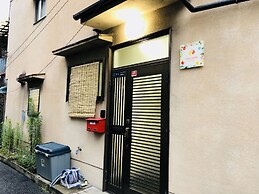 YUYU House - Yata Kaeru