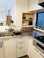 YUYU House - Yata Kaeru