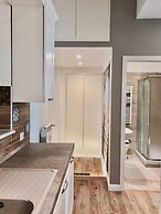 Audrey's Roman Holidays Suites&Rooms